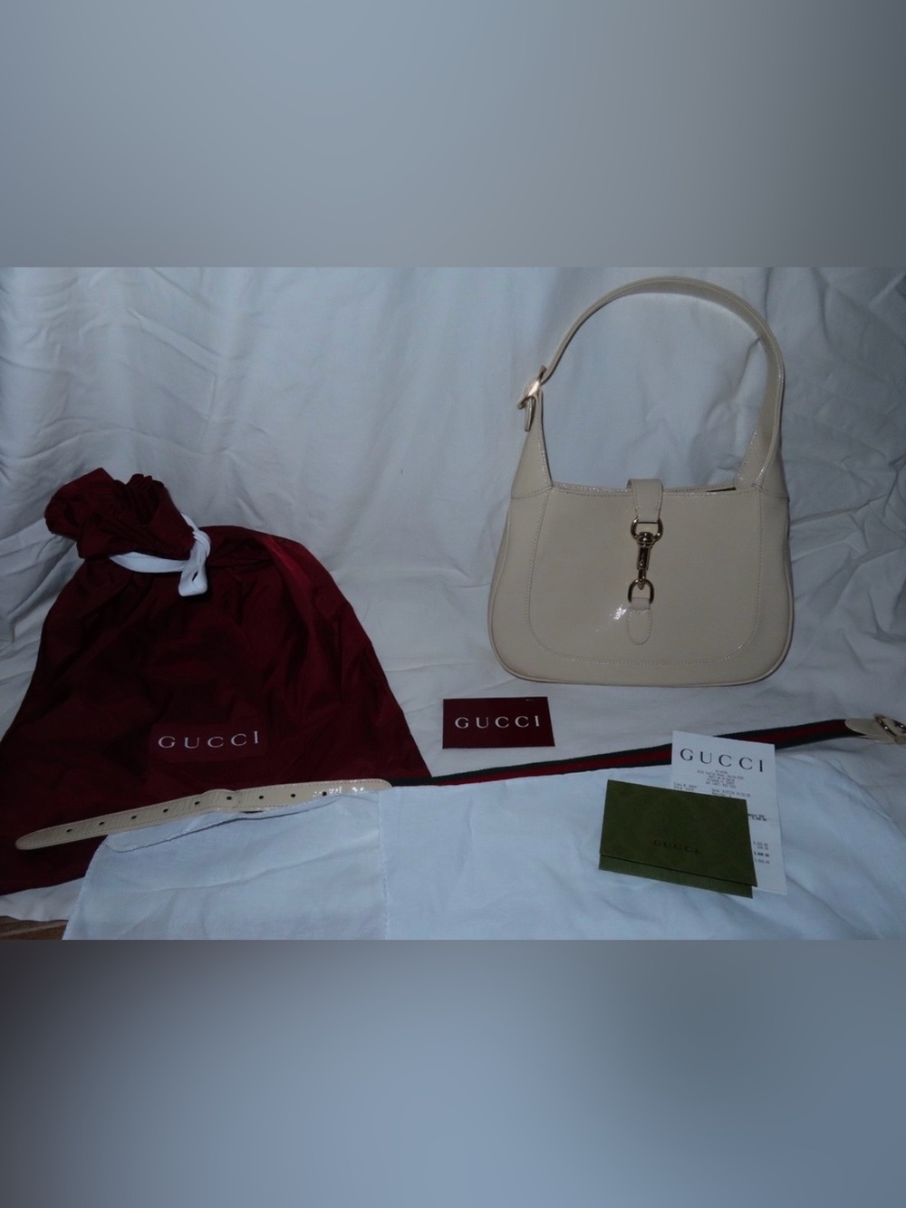 Gucci Beige Patent Leather Shoulder Bag with Gold-Tone Hardware